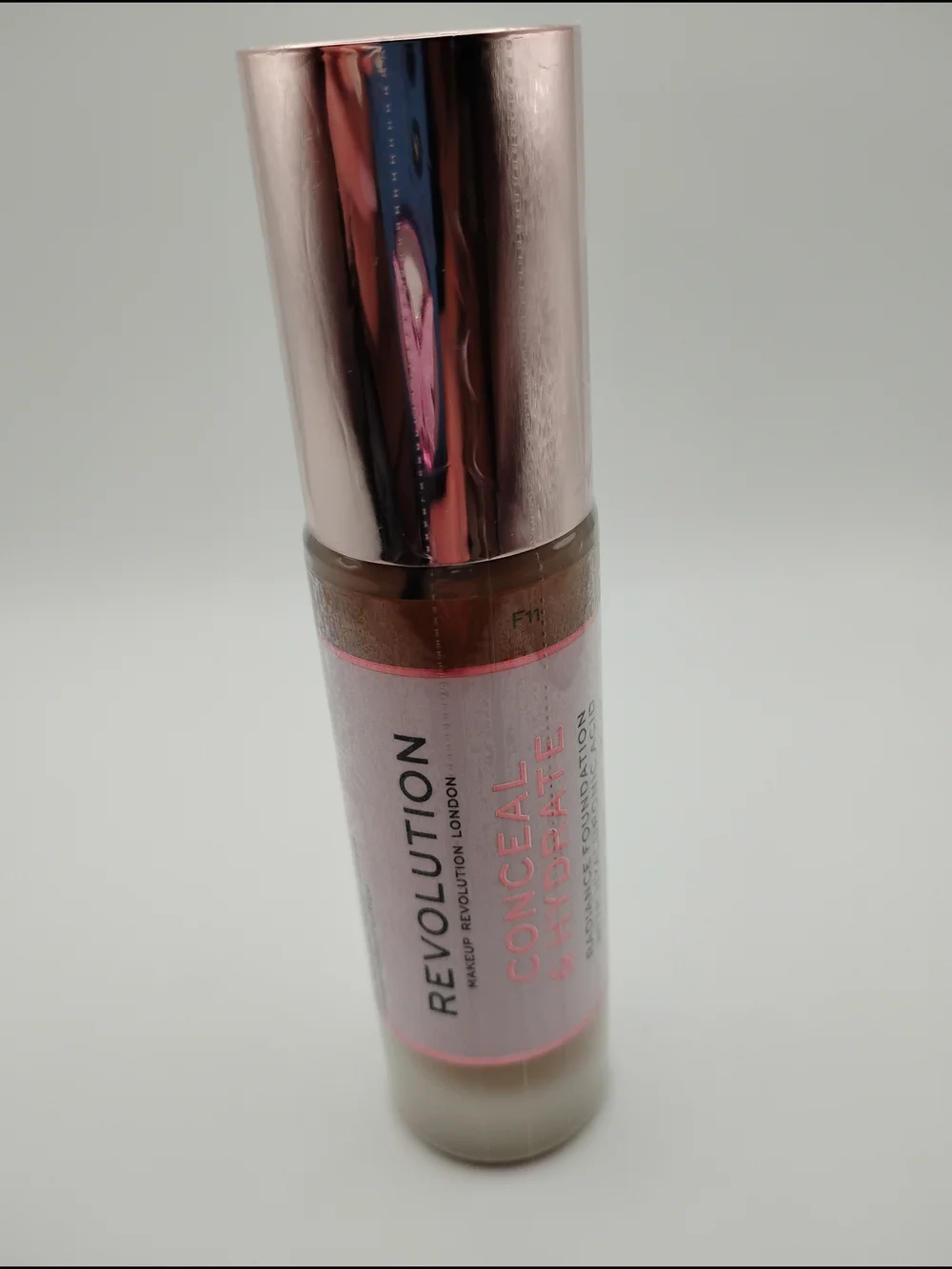 Makeup Revolution Conceal & Hydrate Radiance Foundation - Medium/Full Coverage